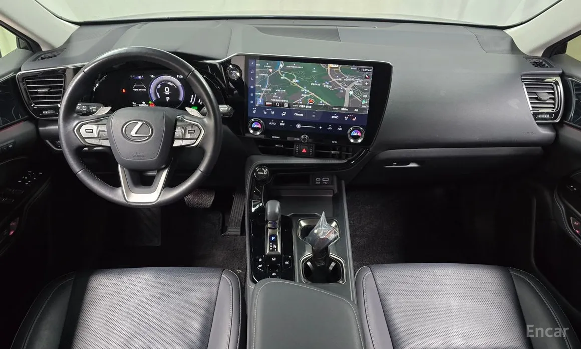 Фото 7 - Lexus NX