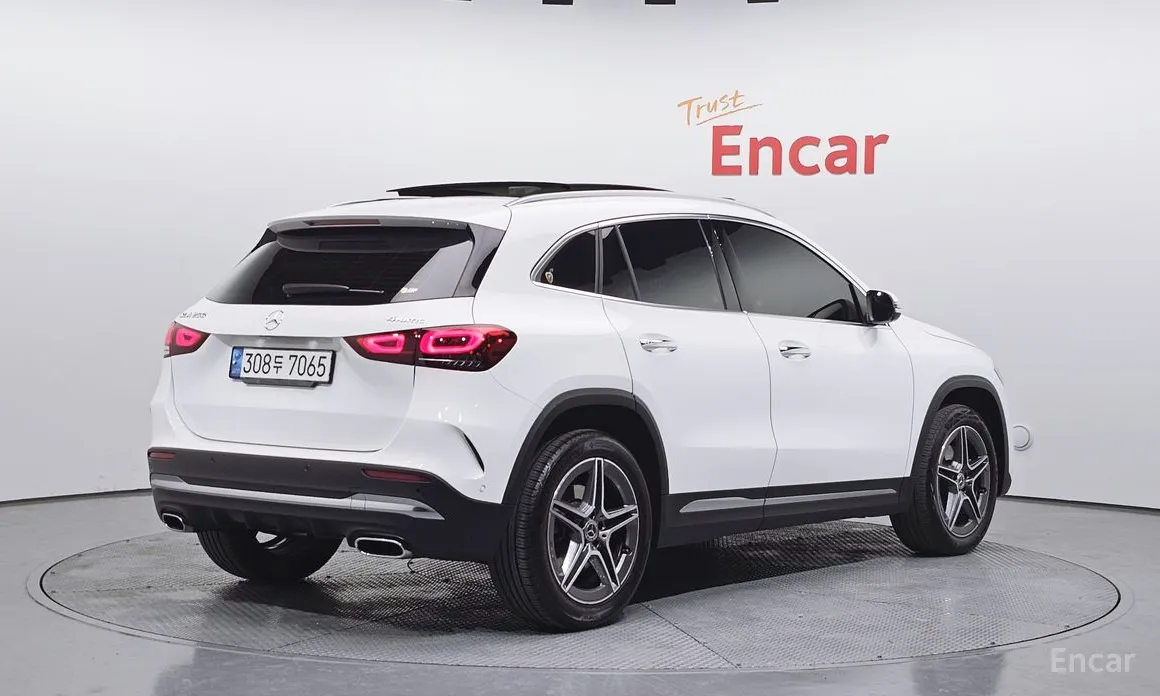 Mercedes-Benz GLA-Class 2020 GLA250 4MATIC