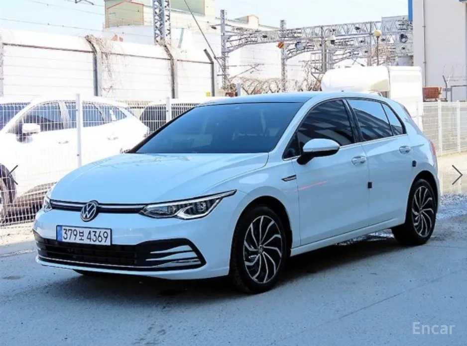 Фото 2 - Volkswagen Golf