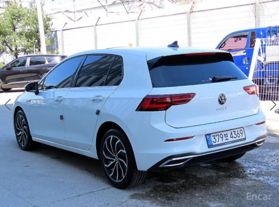 Фото 3 - Volkswagen Golf