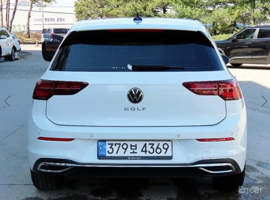 Фото 4 - Volkswagen Golf