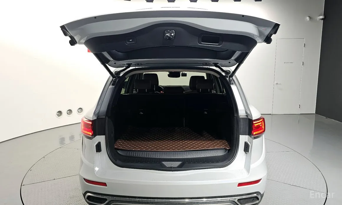 Фото 20 - Renault QM6