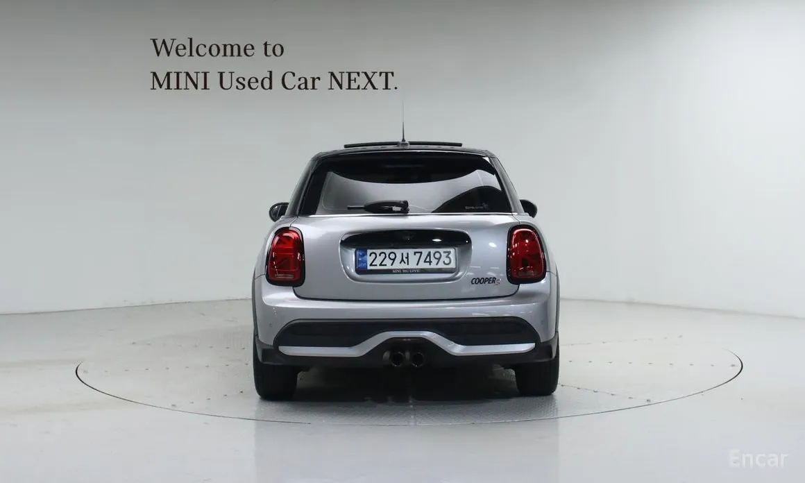 Фото 3 - Mini Cooper