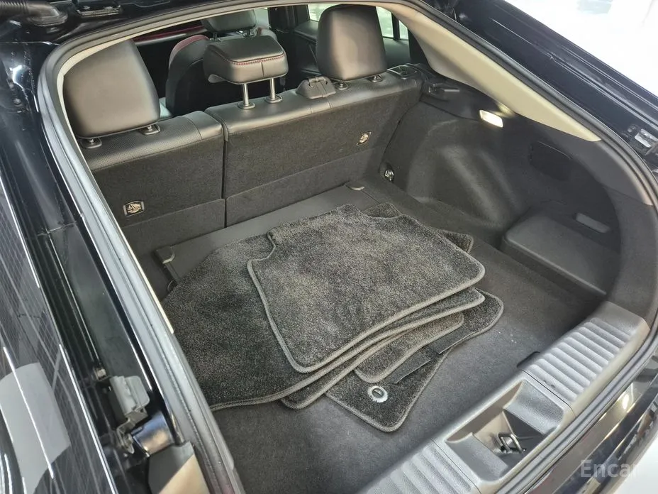 Toyota Prius 2023 2.0 PHEV XSE