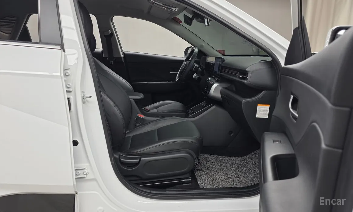 Фото 11 - Hyundai Kona