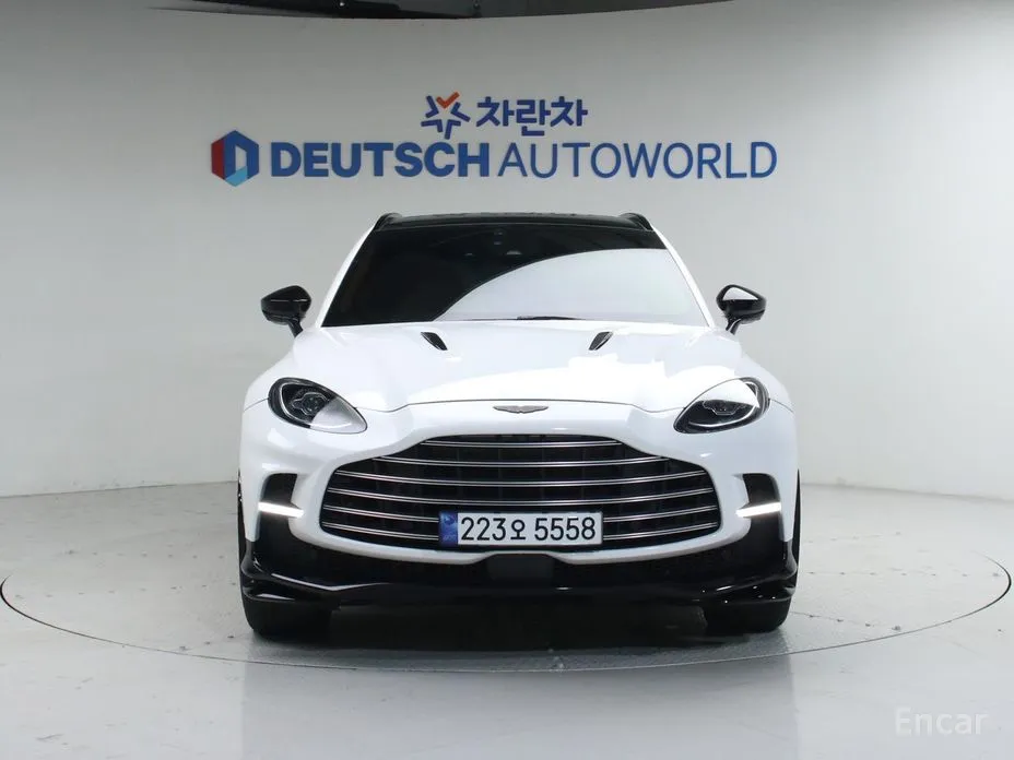 Aston Martin DBX 2020 4.0 V8 707