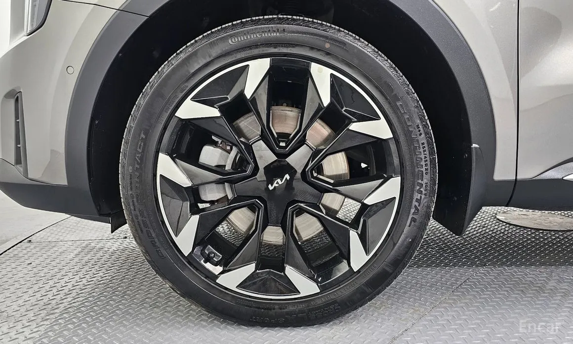 Фото 5 - Kia Sorento