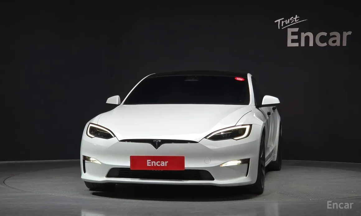 Фото 3 - Tesla Model S