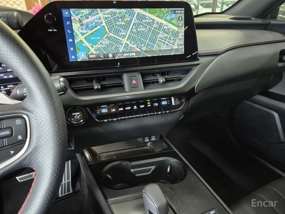 Lexus UX 2024 2.0 F-Sport 2WD