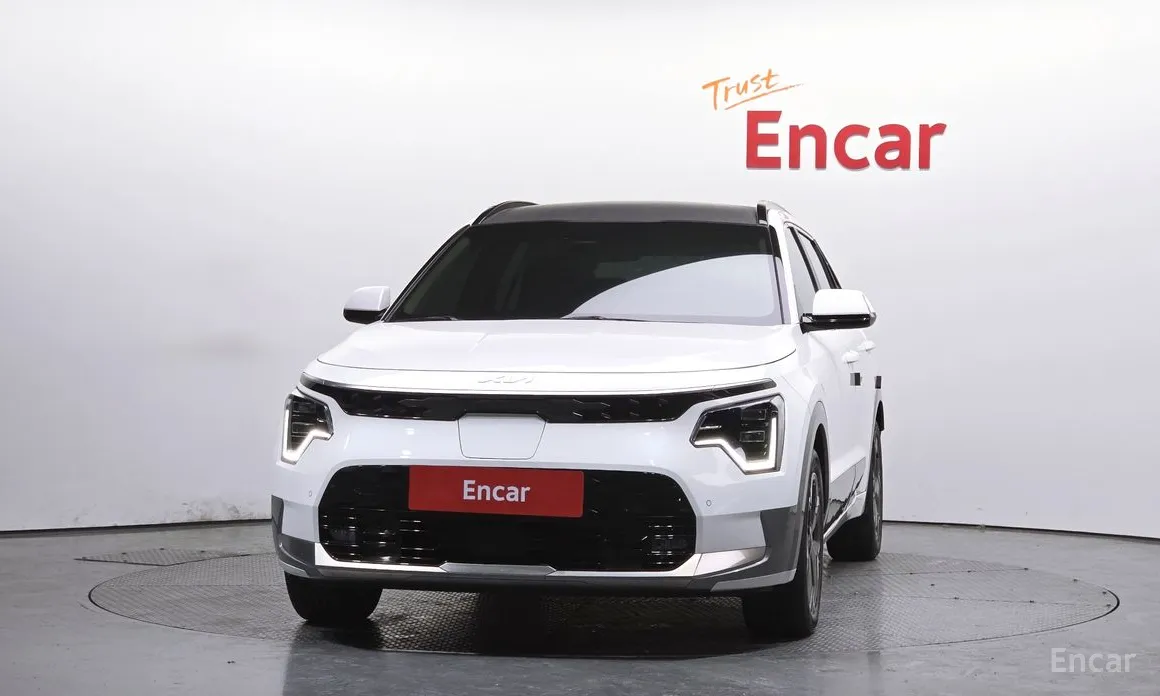 Фото 3 - Kia Niro