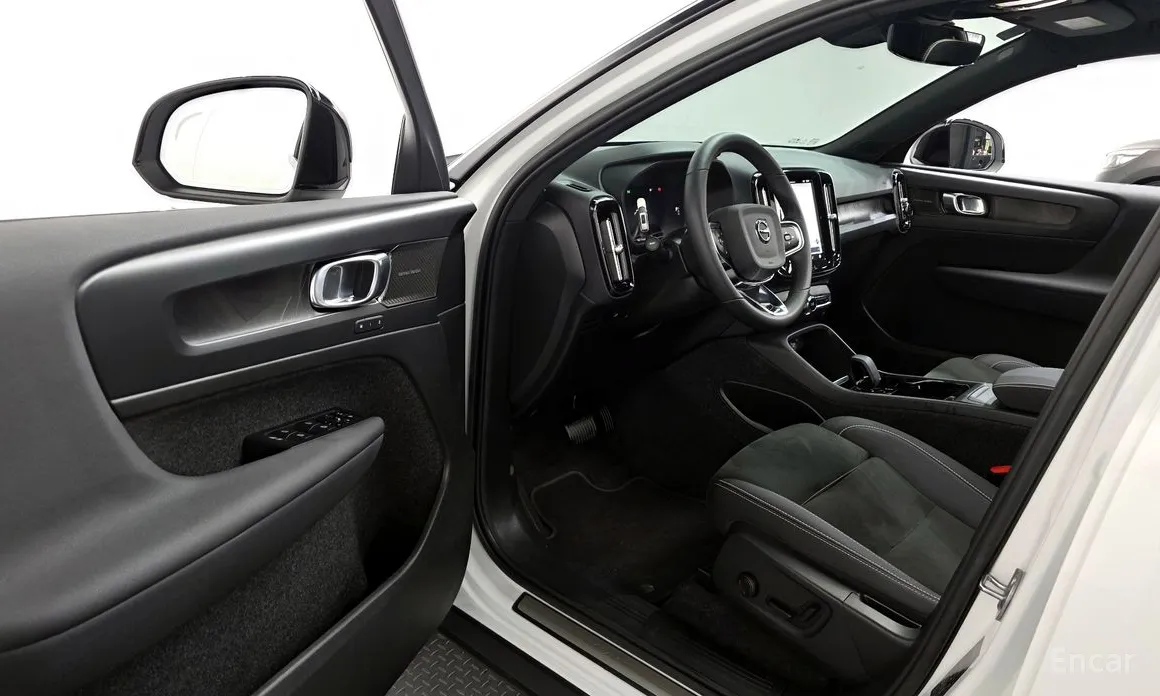 Volvo XC40 2022 Twin Ultimate