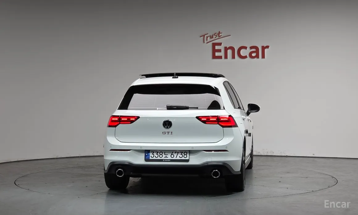 Volkswagen Golf 2022 2.0 GTI