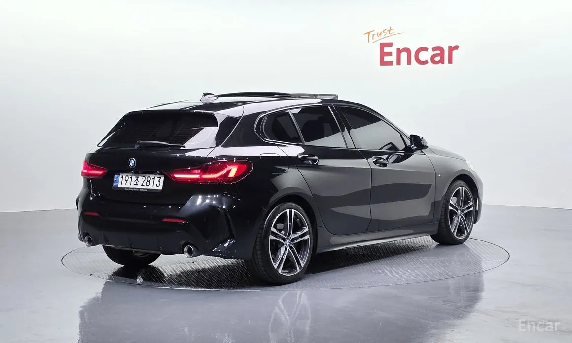 Фото 2 - BMW 1 Series