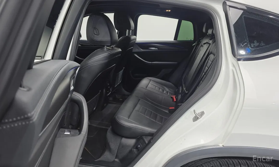 Фото 11 - BMW X4