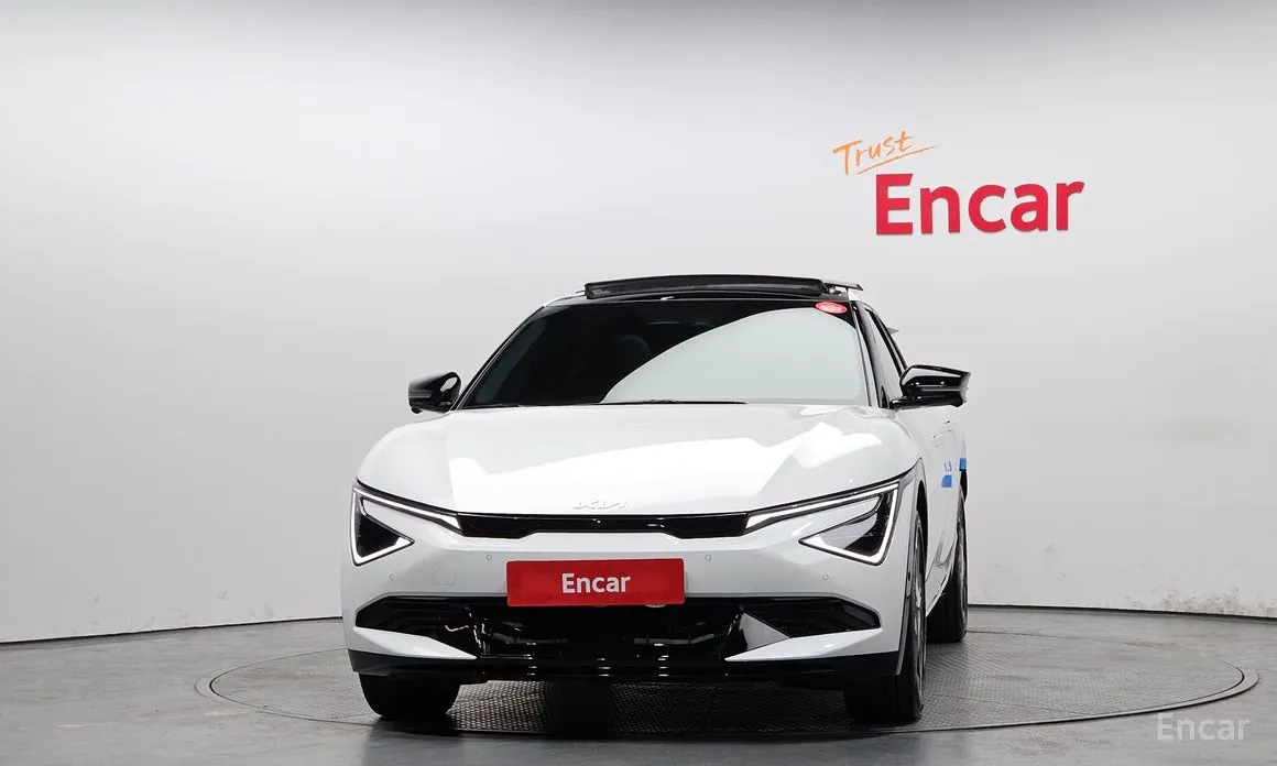 Фото 3 - Kia EV6