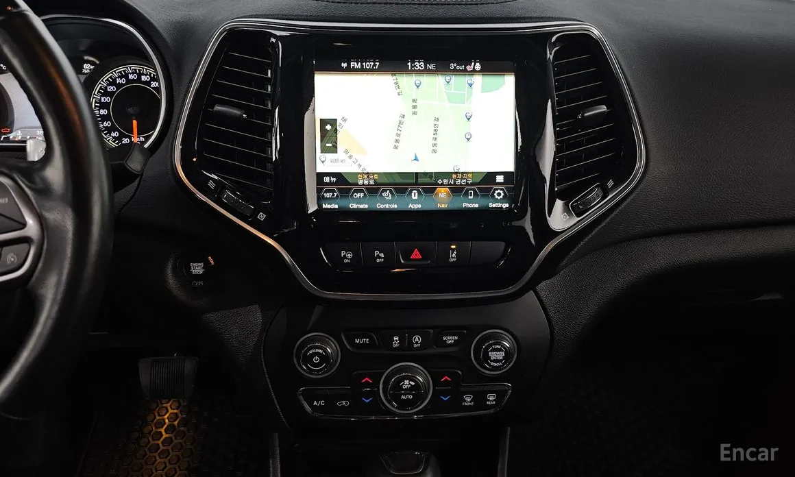 Фото 14 - Jeep Cherokee