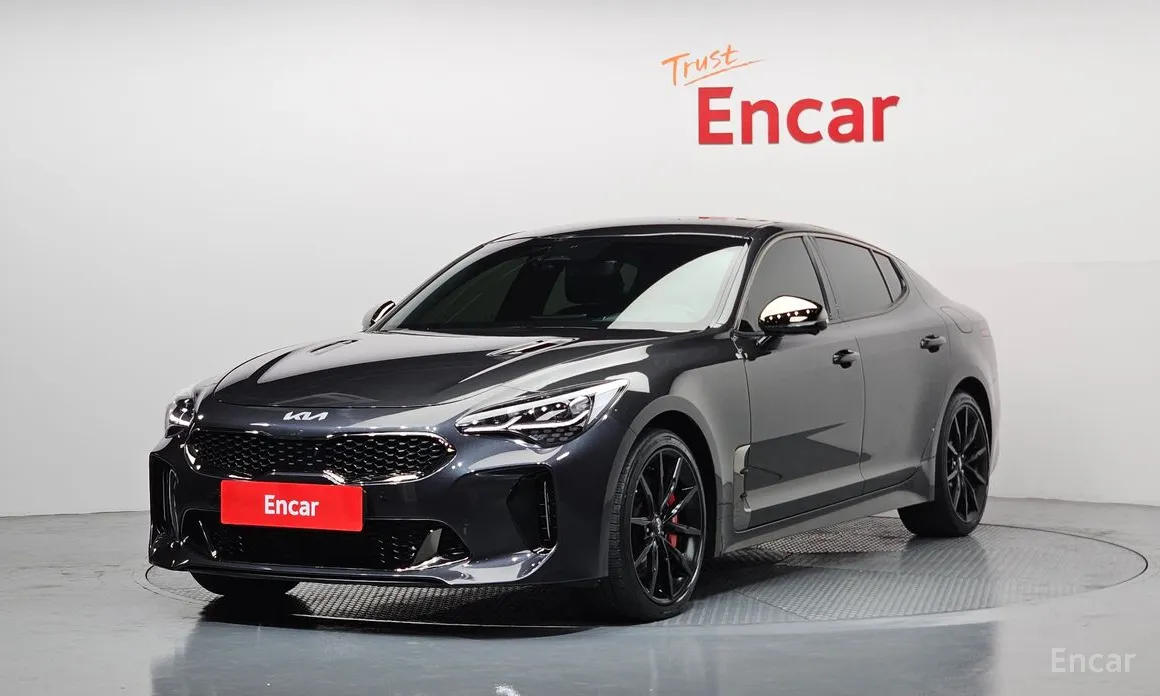 Фото 1 - Kia Stinger