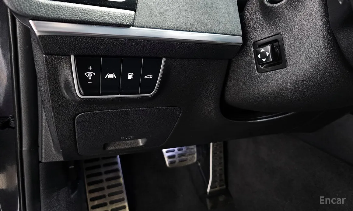 Фото 14 - Kia Stinger