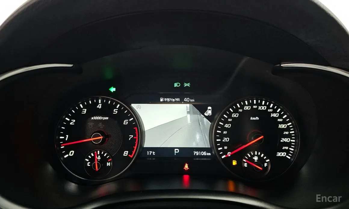 Фото 8 - Kia Stinger