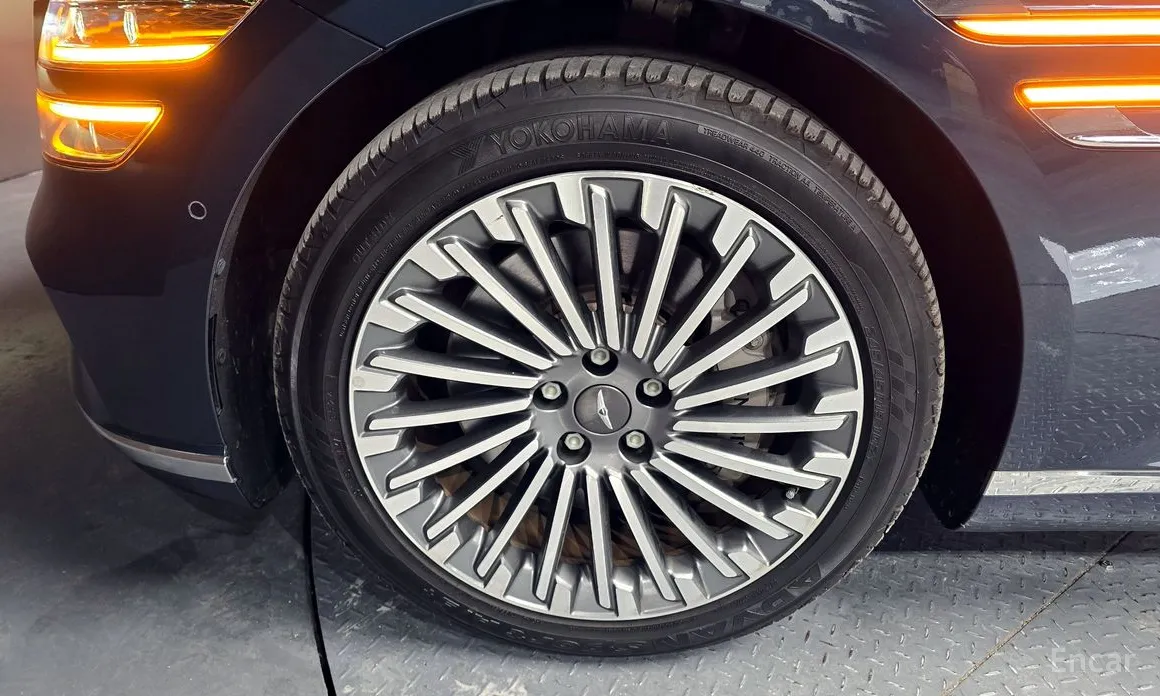 Фото 5 - Genesis G80