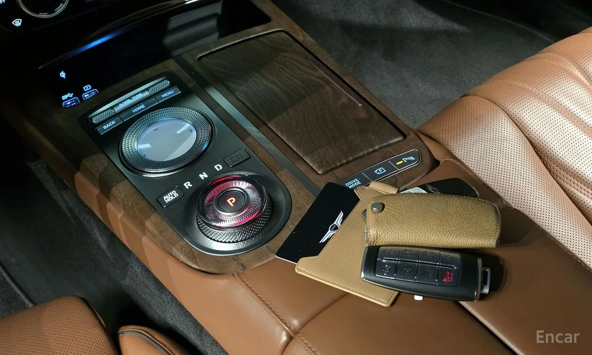 Фото 9 - Genesis G80