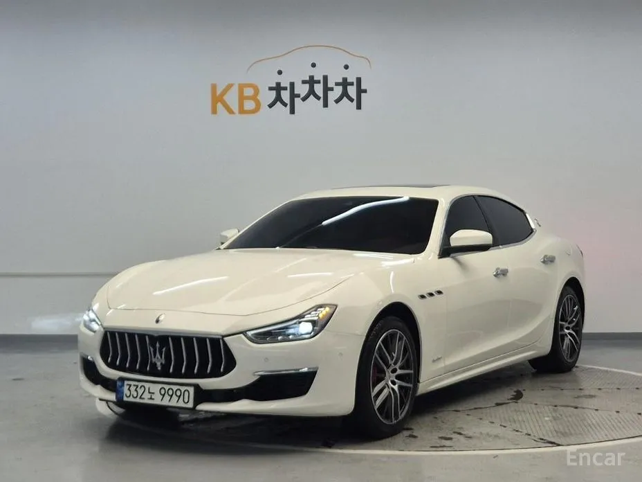 2013 Maserati Ghibli