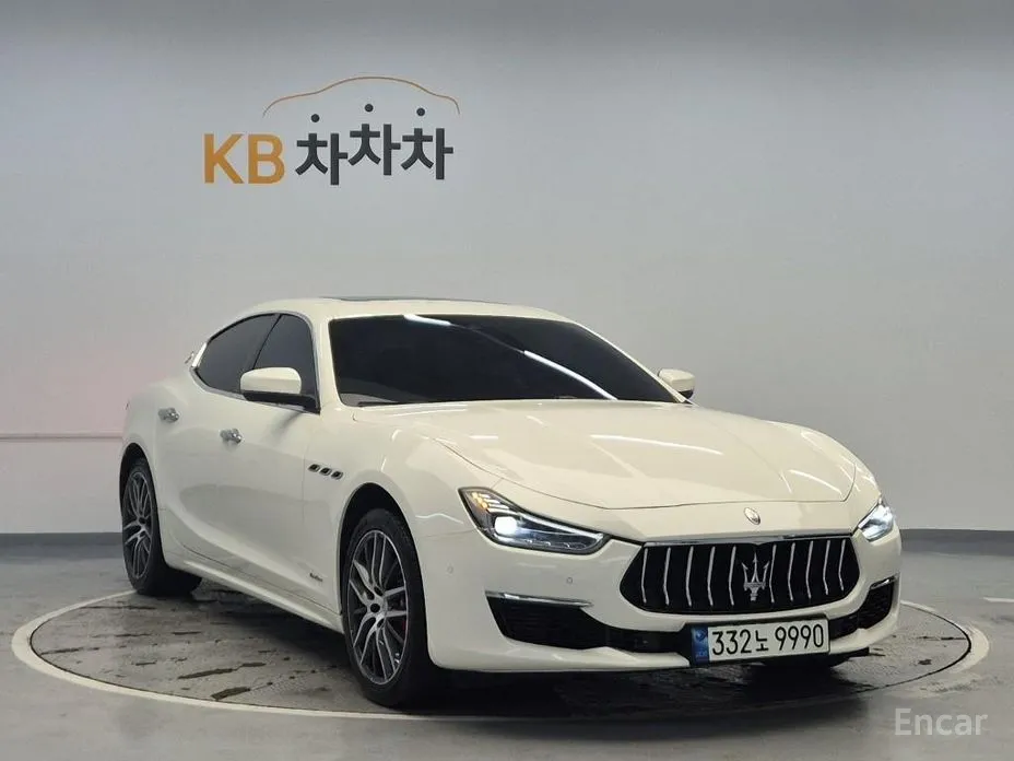 2013 Maserati Ghibli