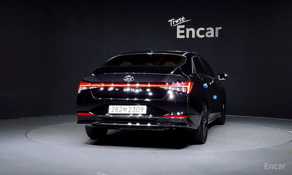 Фото 4 - Hyundai Avante