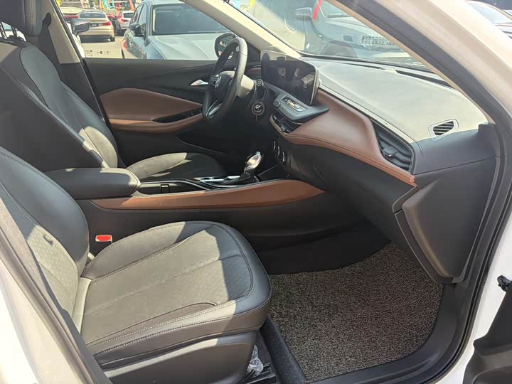 Zdjęcie 7 - Buick Verano