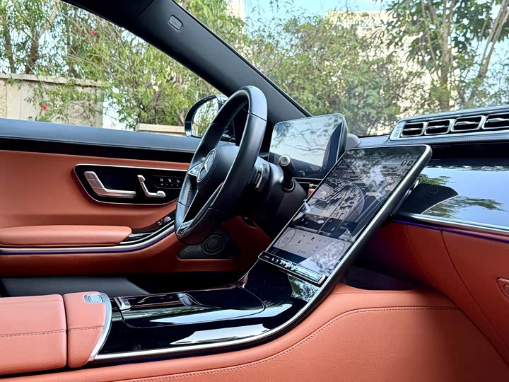 Photo 8 - Mercedes-Benz S-Class Hybrid