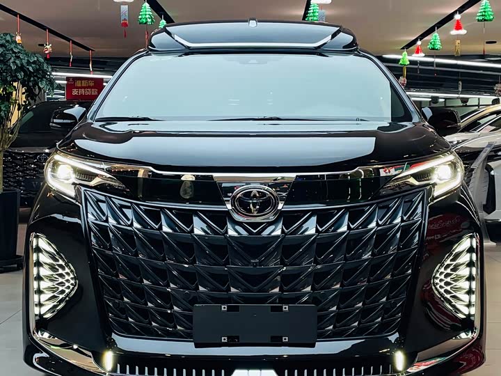 Toyota Sienna 2026 2026款 2.5L 双擎四驱尊贵版