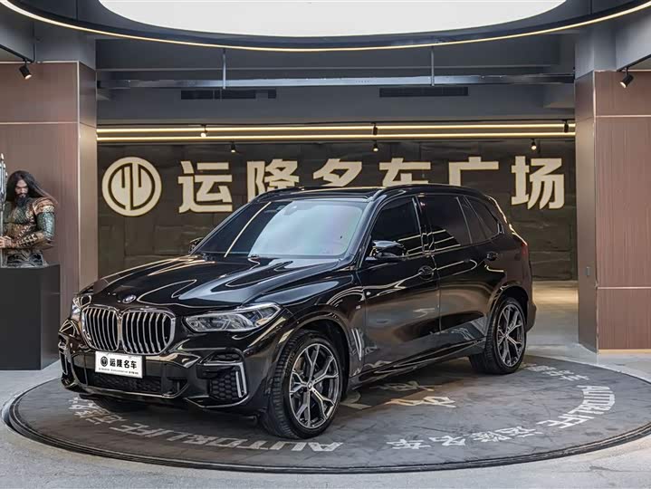 Фото 1 - BMW X5