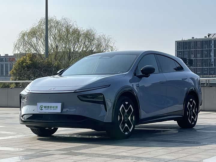 Фото 1 - XPeng G7