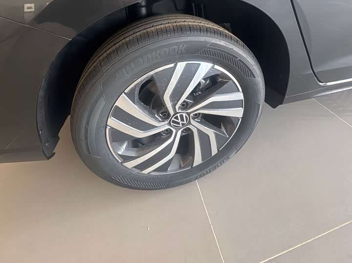 Volkswagen Bora 2026 2026款 200TSI DSG悦行导航版