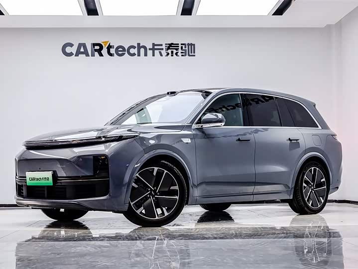 2025 LiXiang L8