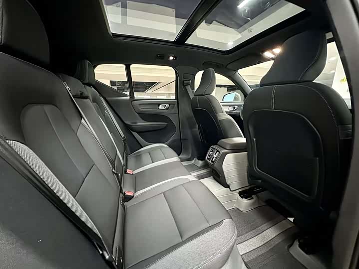 Volvo XC40 2024 2024款 B3 智远豪华版