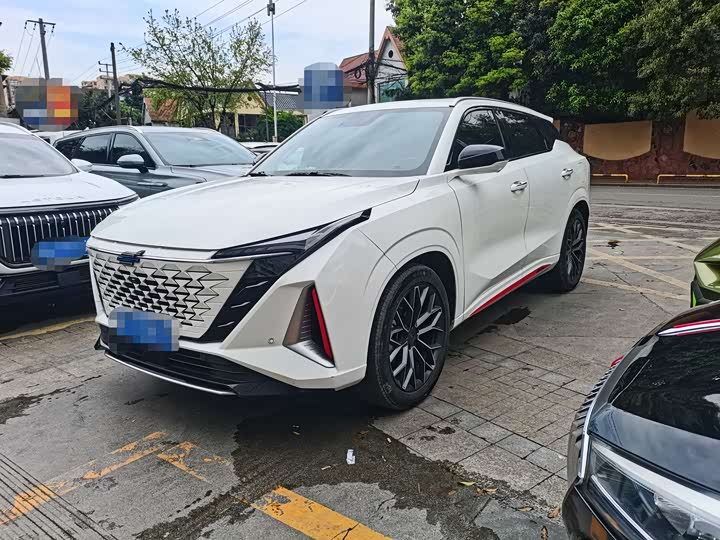 Changan Oshan Z6 2022 2022款 蓝鲸 1.5T DCT智尊型