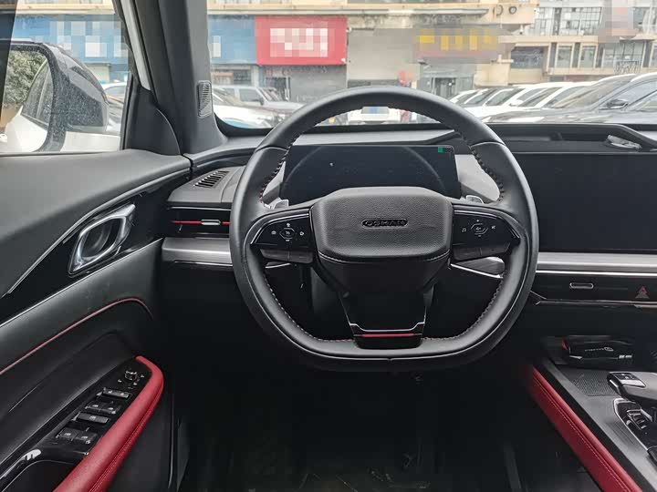 Changan Oshan Z6 2022 2022款 蓝鲸 1.5T DCT智尊型