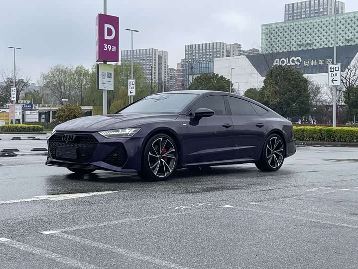 Фото 1 - Audi A7