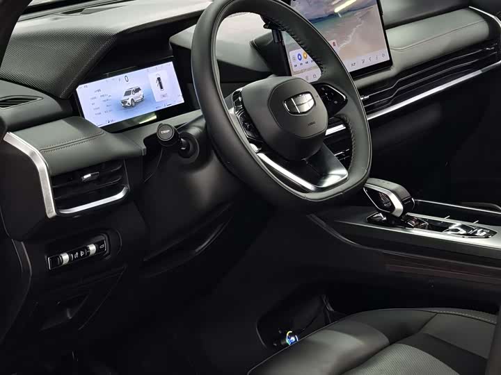 Geely Okavango L 2024 2024款 2.0T DCT尊贵型