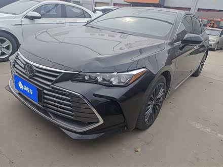 Фото 1 - Toyota Avalon