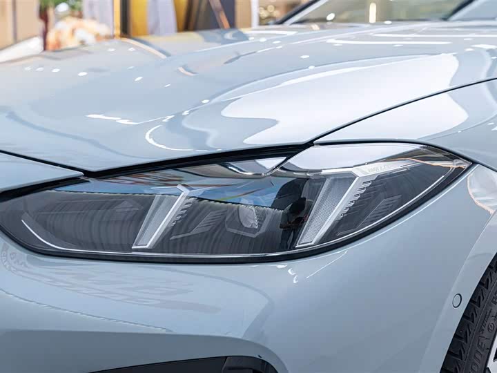 Photo 6 - BMW 4 Series