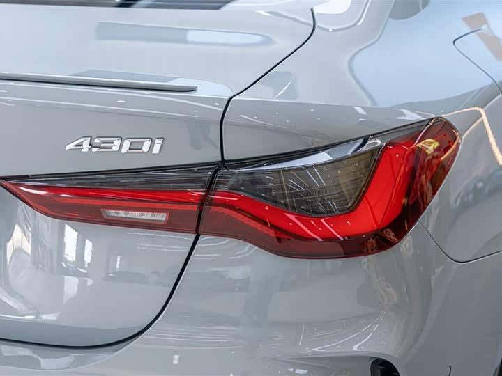 Photo 7 - BMW 4 Series