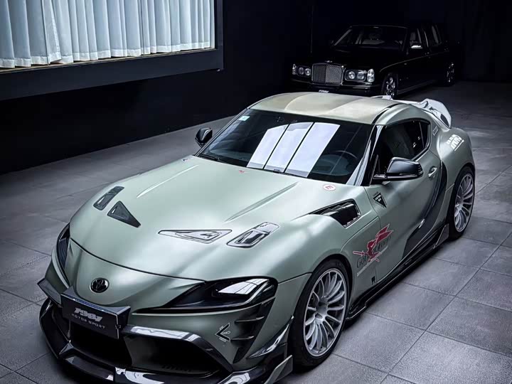 Toyota Supra 2021 2021款 GR SUPRA 3.0T 标准型