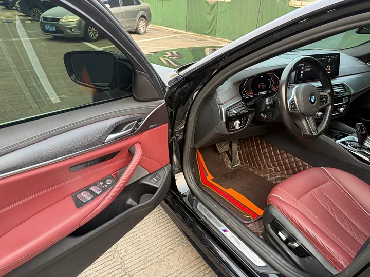 Фото 4 - BMW 5 Series