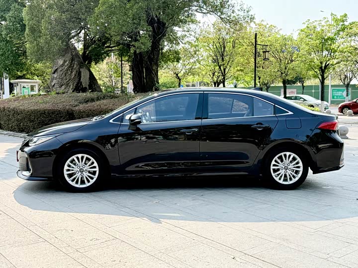 Toyota Allion 2022 2022款 2.0L 精英版