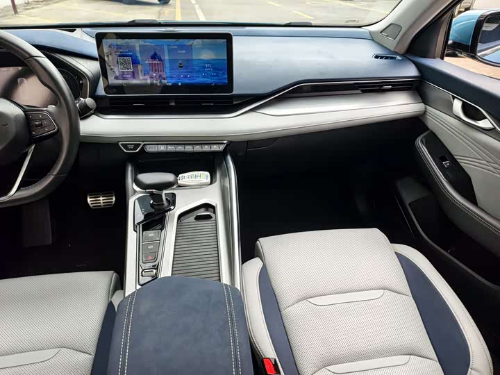 Фото 8 - Geely Preface