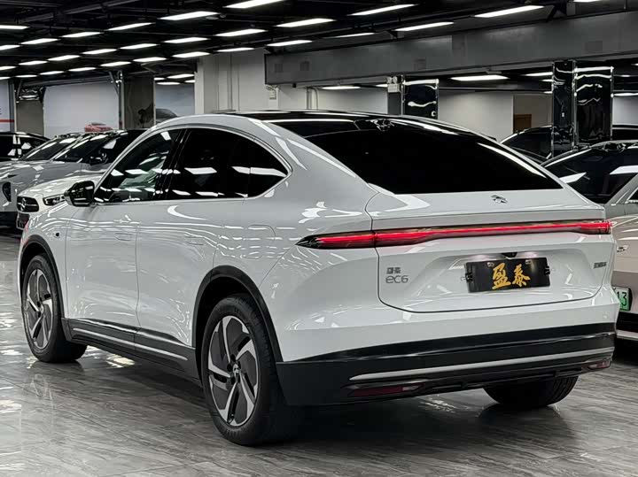 Фото 5 - Nio EC6