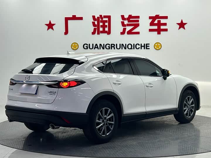 Фото 5 - Mazda CX-4