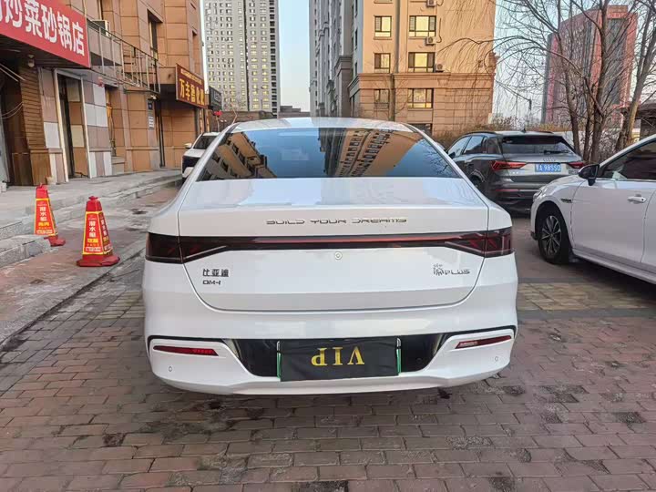 Фото 8 - BYD Qin Plus